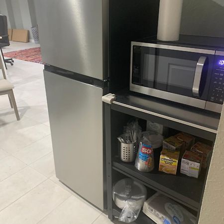 Stylish Basement Studio In Central El Paso - Very Spacious Ngoại thất bức ảnh